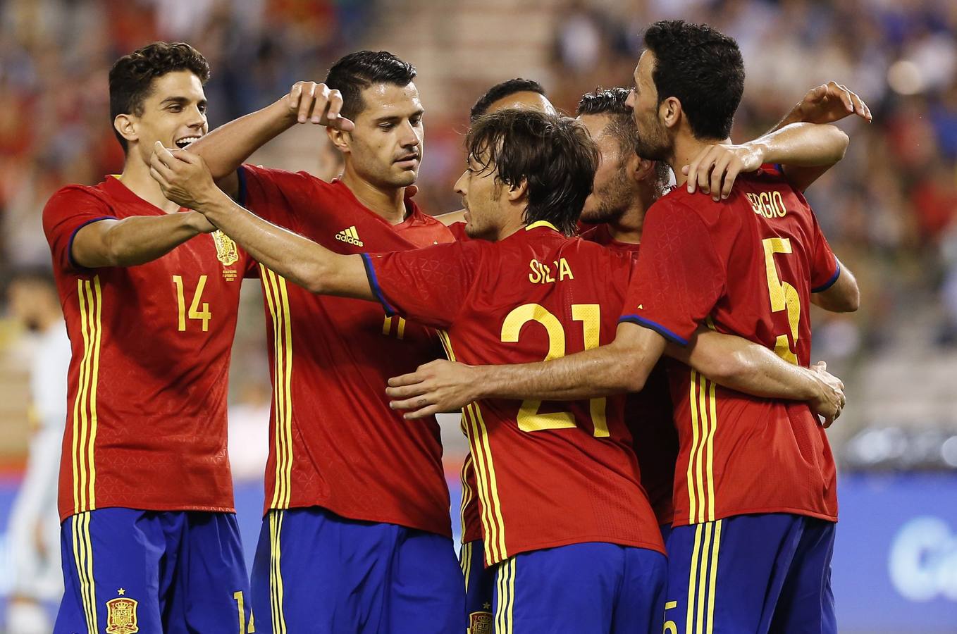 Jueves, 1 de septiembre: Partido de preparación entre España y Bélgica en el estadio Rey Balduino de Bruselas. Cómoa victoria de los españoles por cero tantos a dos. Fotografía: Agencias.