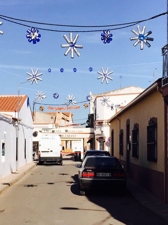 Navidades &#039;recicladas&#039; en Entrín Bajo