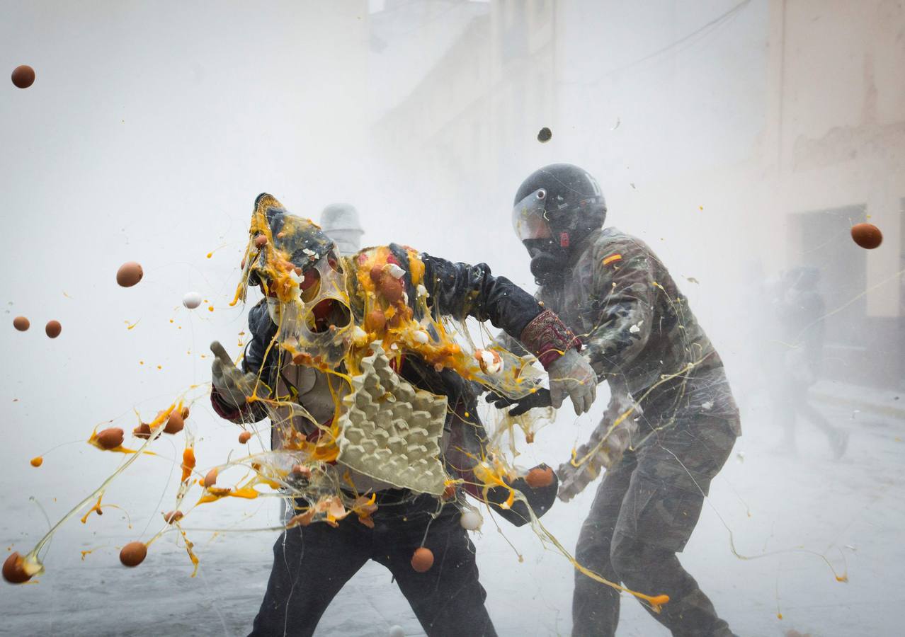 La batalla de &quot;Enfarinats&quot; en la ciudad de Ibi