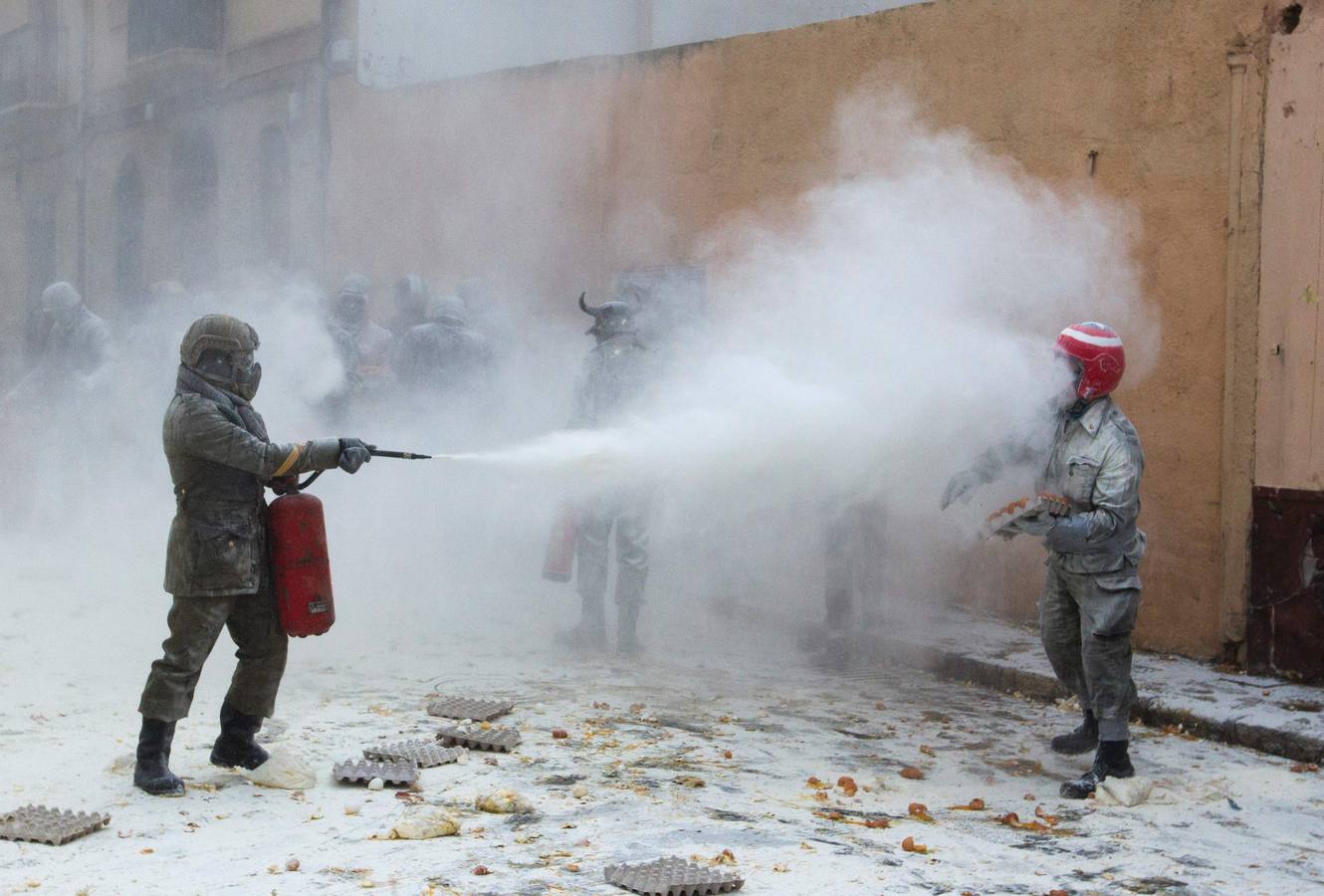 La batalla de &quot;Enfarinats&quot; en la ciudad de Ibi