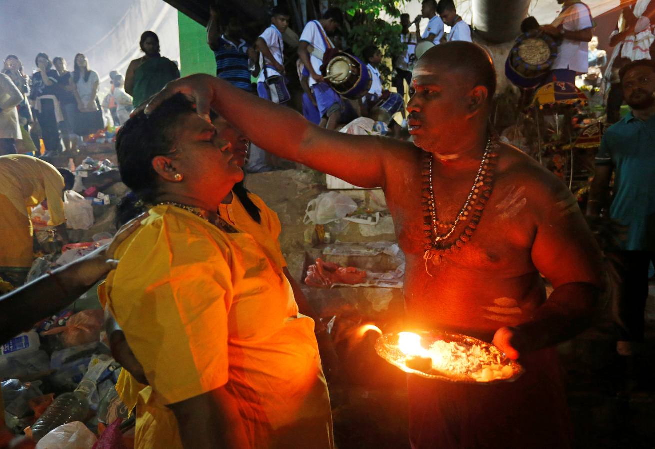 Los hindúes de Singapur celebran el Thaipusam con devoción