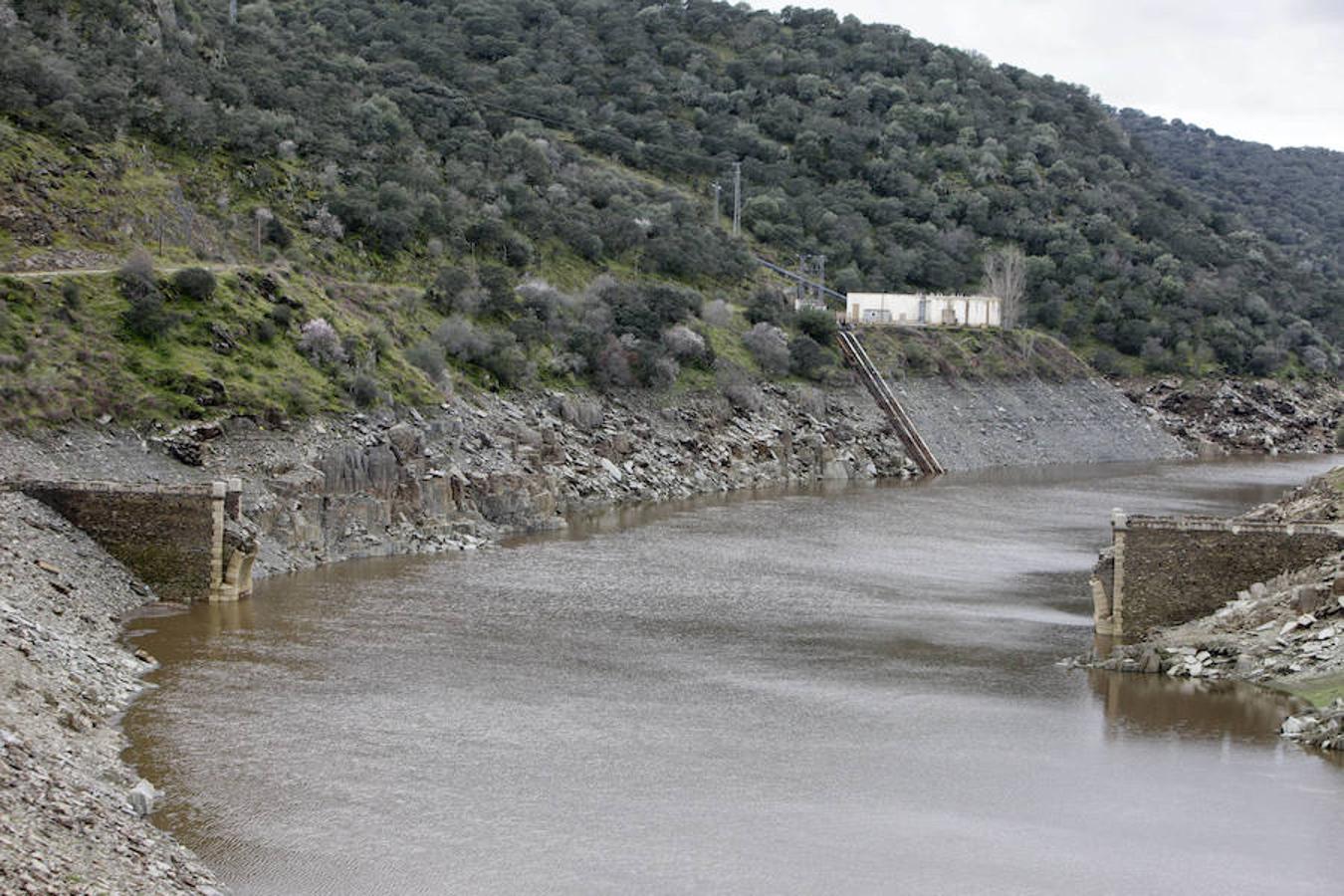 El Guadiloba recupera en dos días lo que consume Cáceres en tres meses