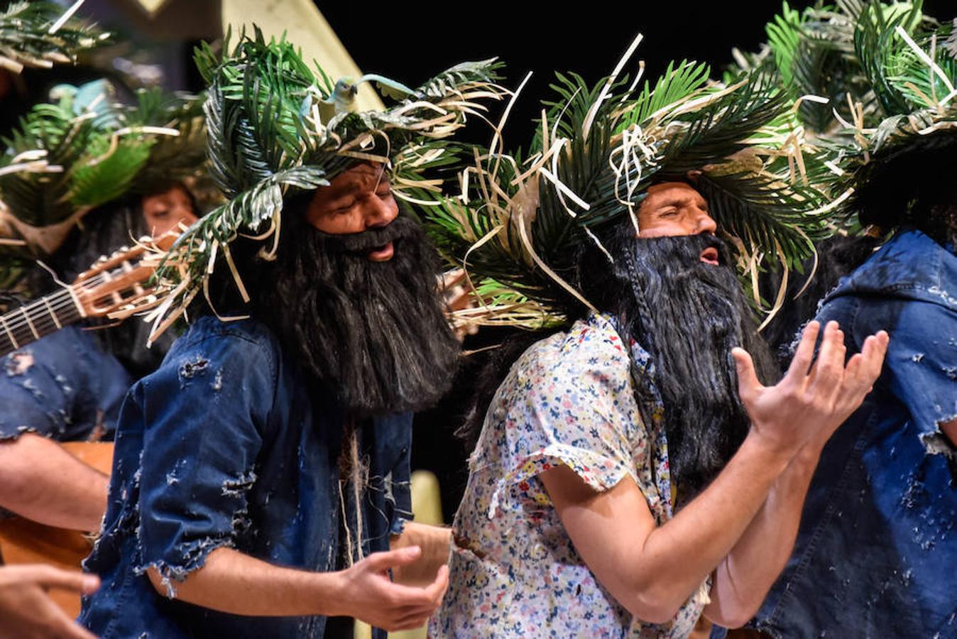 Sorprendieron al público con un pasodoble a Manuela Chavero.
