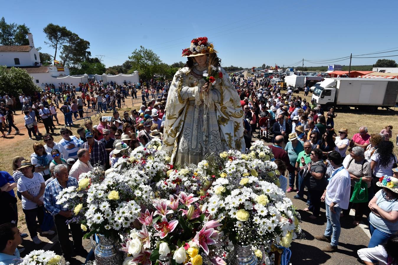 Domingo, 7 de mayo: La romería de la Virgen de Bótoa 2017 en Badajoz. Fotografía: JV Arnelas