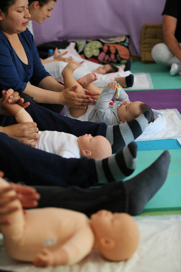 Aprendizaje del masaje infantil