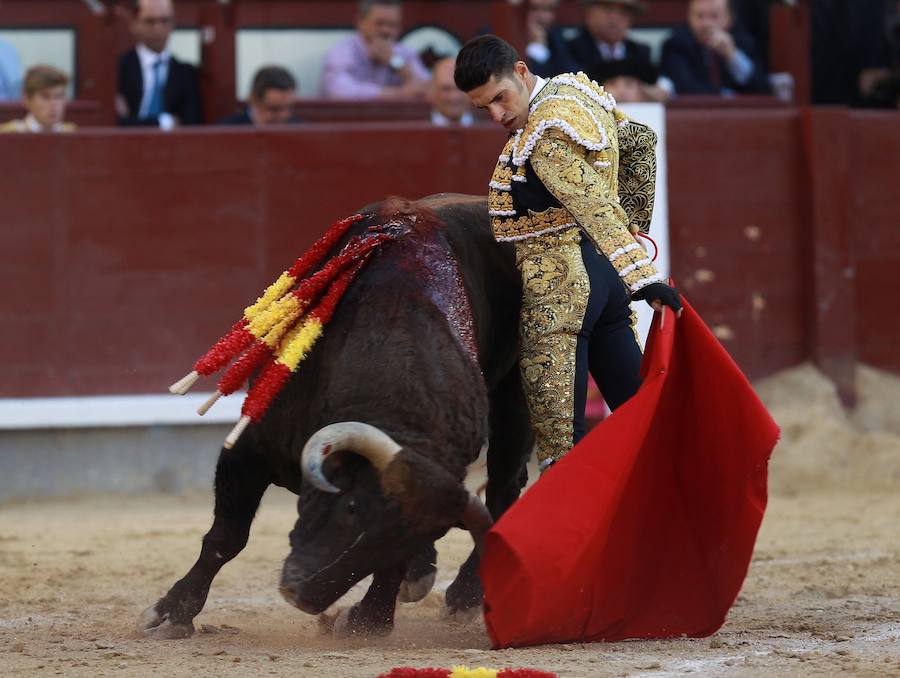 Soberbia faena del mejor Talavante en Madrid
