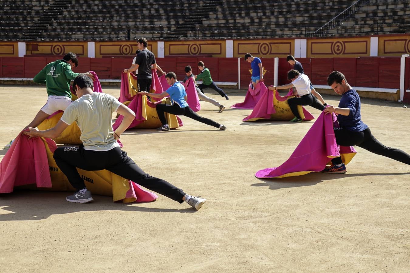 Tras casi 20 años de historia, la escuela sigue formando a jóvenes que sueñan con alcanzar el éxito de antiguos alumnos como Talavante o Ginés Marín