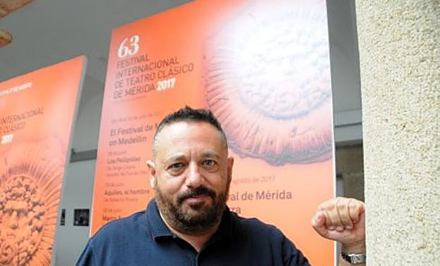 Pepón Nieto participa en la obra 'La comedia de las mentiras'. 