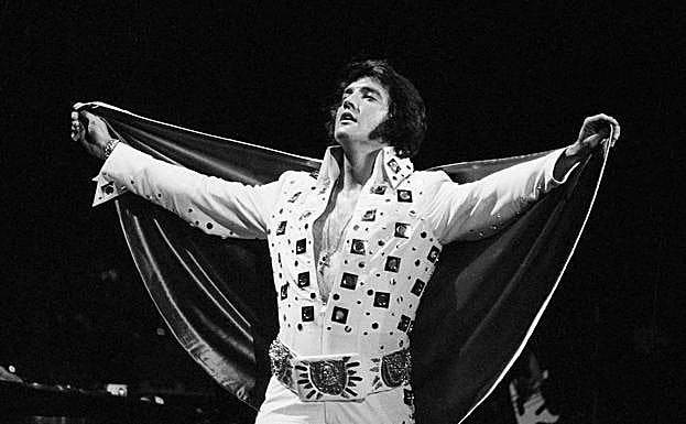 Elvis Presley en una actuación en el Madison Square Garden (Manhattan)