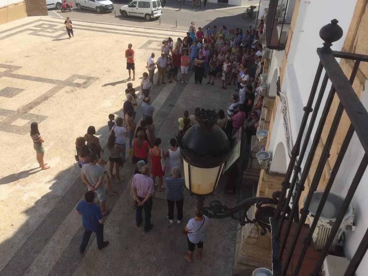 Minuto de silencio en Fuente del Maestre.