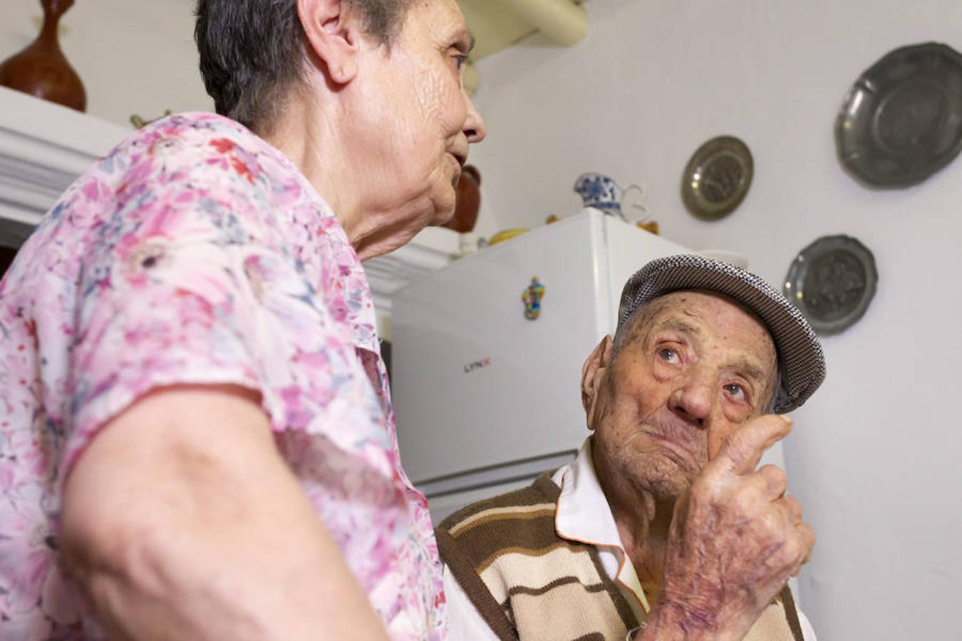 Natural de Bienvenida, este pancense se ha convertido en el hombre más longevo con 112 años