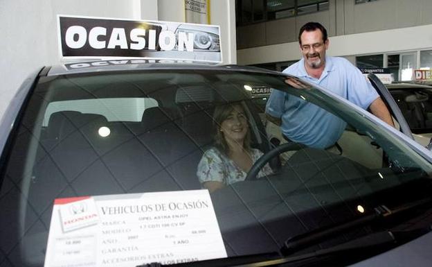 3.667 vehículos de ocasión vendidos en julio en Extremadura
