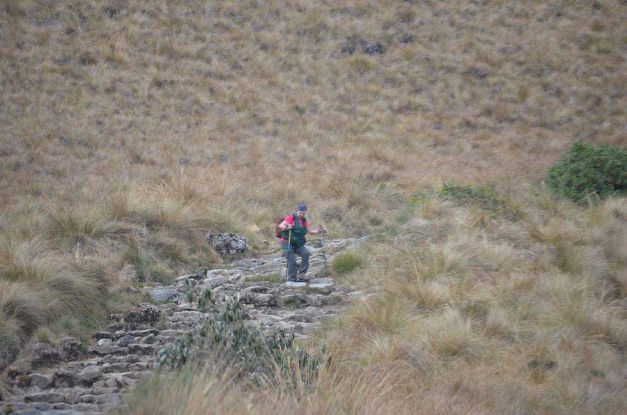 Françoise en uno de los descensos de Machu Picchu.