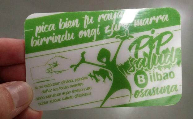 El Ayuntamiento de Bilbao suspende la entrega del kit que aconseja cómo esnifar bien la droga
