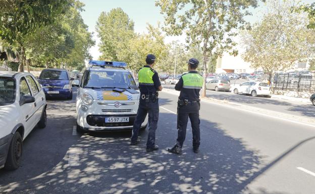 42 sanciones en un nuevo control de velocidad en la avenida de la Hispanidad de Cáceres