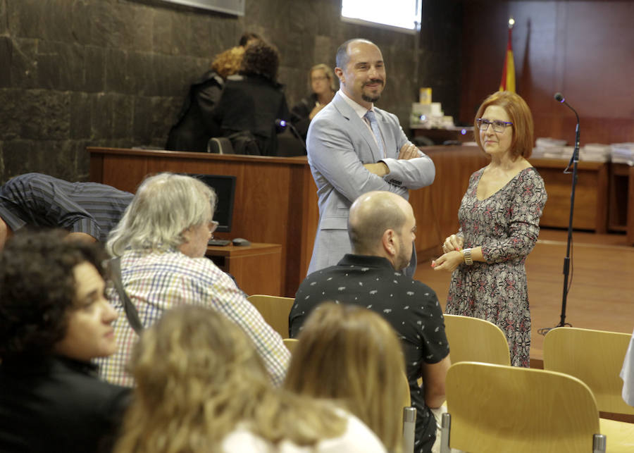 La exalcaldesa Carmen Heras ha declarado en la primera jornada del juicio por los ruidos de La Madrila