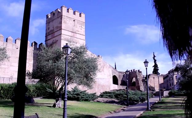Paseo por la Alcazaba y los baluartes de Badajoz