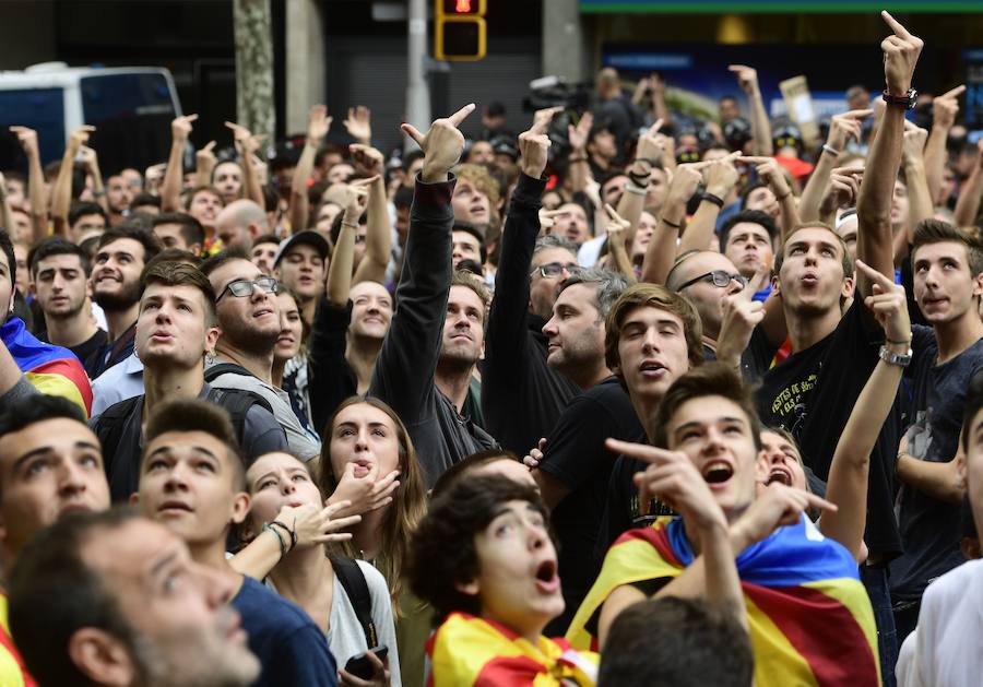 El seguimiento de la huelga es desigual: los comercios del centro de Barcelona están casi cerrados, mientras que una las plantas fabriles más importantes de Cataluña, la de Seat, en Martorell, funciona a pleno rendimiento.