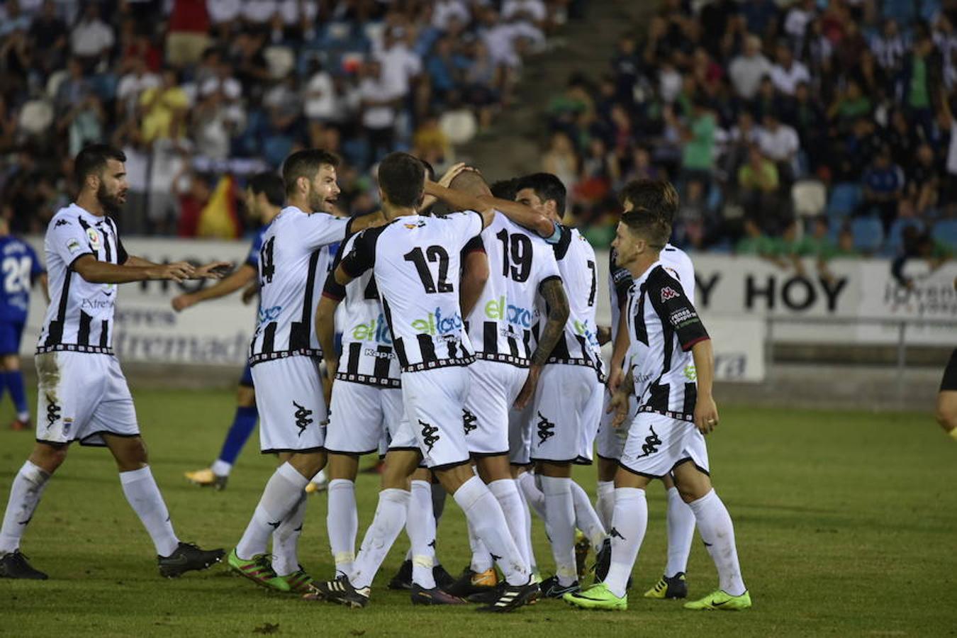 El club blanquinegro ha ganado el título por 2-0 tras enfrentarse al Alavés, un equipo de Primera División 