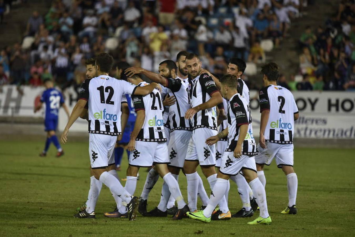 El club blanquinegro ha ganado el título por 2-0 tras enfrentarse al Alavés, un equipo de Primera División 