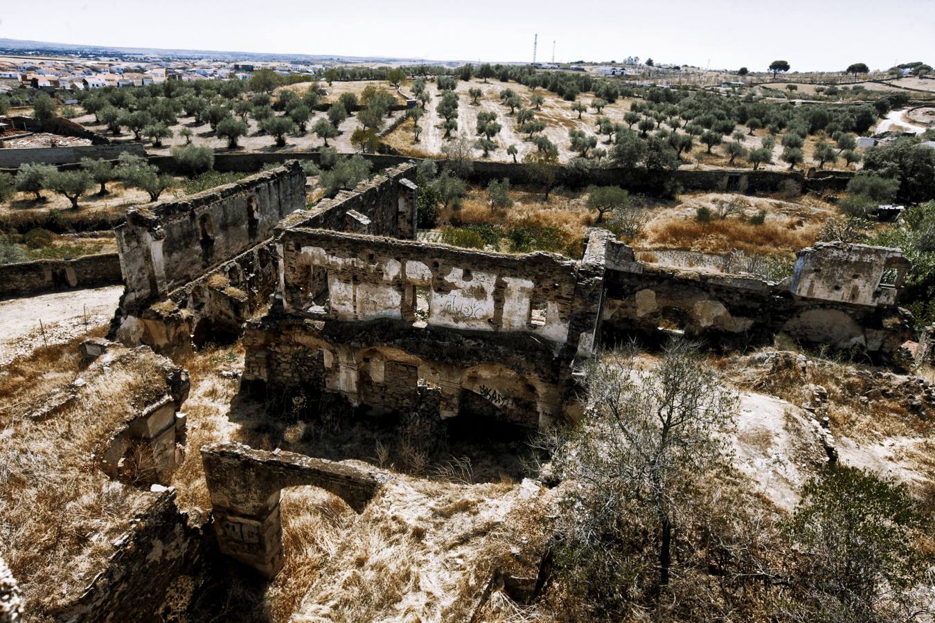 La Junta y tres organizaciones ultiman un plan para restaurar el convento de San Antonio en Garrovillas