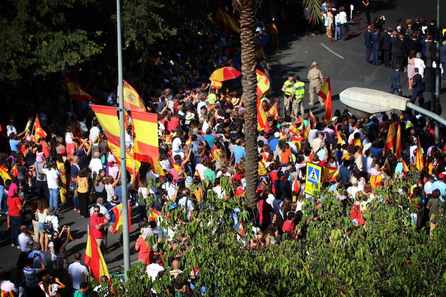 Badajoz ha celebrado este sábado el Día de la Hispanidad con un izado de bandera, un homenaje a quienes dieron su vida por España y un desfile