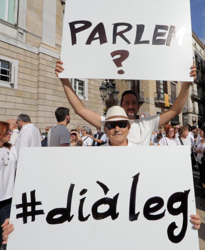 Jornada de movilizaciones por el diálogo y la unidad de España