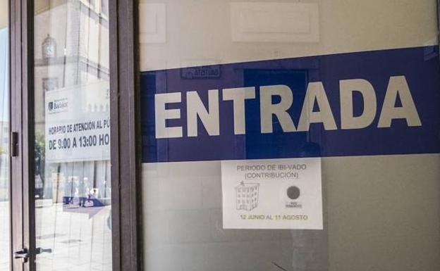 El Ayuntamiento de Badajoz compensa la subida del valor catastral con la bajada del IBI