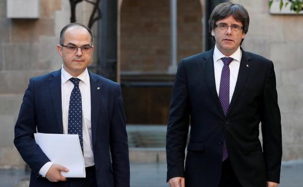 Jordi Turull, con Carles Puigdemont hoy en Barcelona.