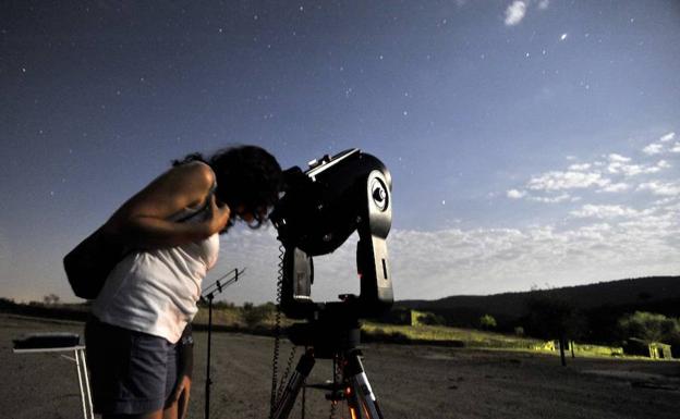 Se alquila cielo extremeño para astrónomos de todo el mundo