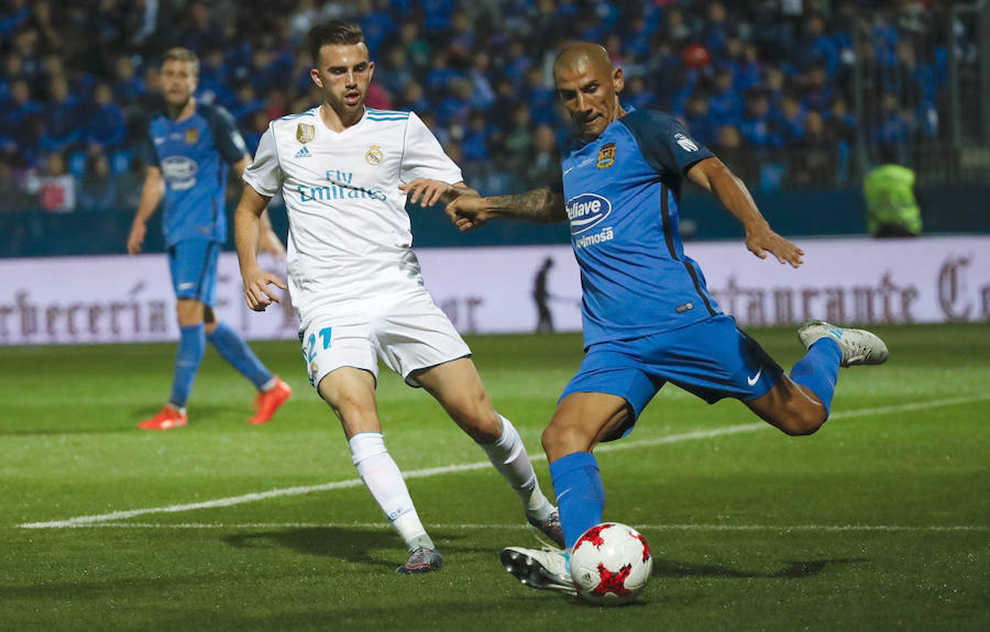 El Real Madrid venció por 0-2 con dos goles de penalti transformados por Asensio y Lúcas Vazquez. El 'Fuenla' aguantó el empate al descanso pero terminó derrotado en la segunda parte tras un gran desgaste físico. 