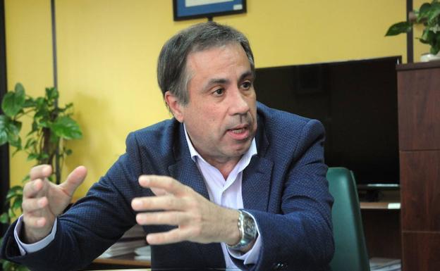 Juan Pedro León, director gerente del Sexpe, anunció la dotación económica del programa.