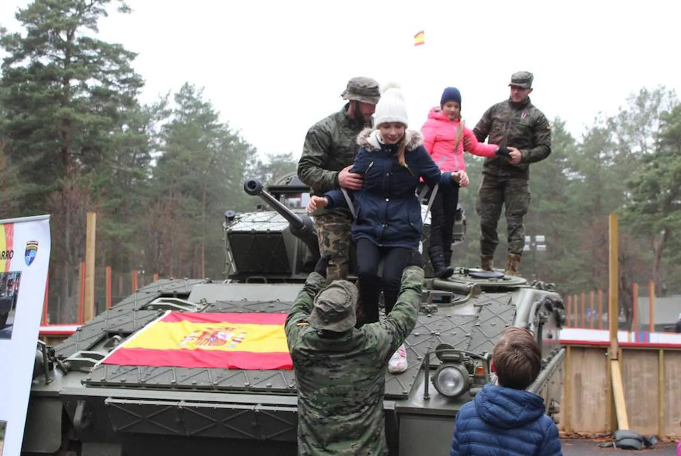 LA BRIGADA EXTREMADURA XI AYUDA EN EL ESTE DE EUROPA