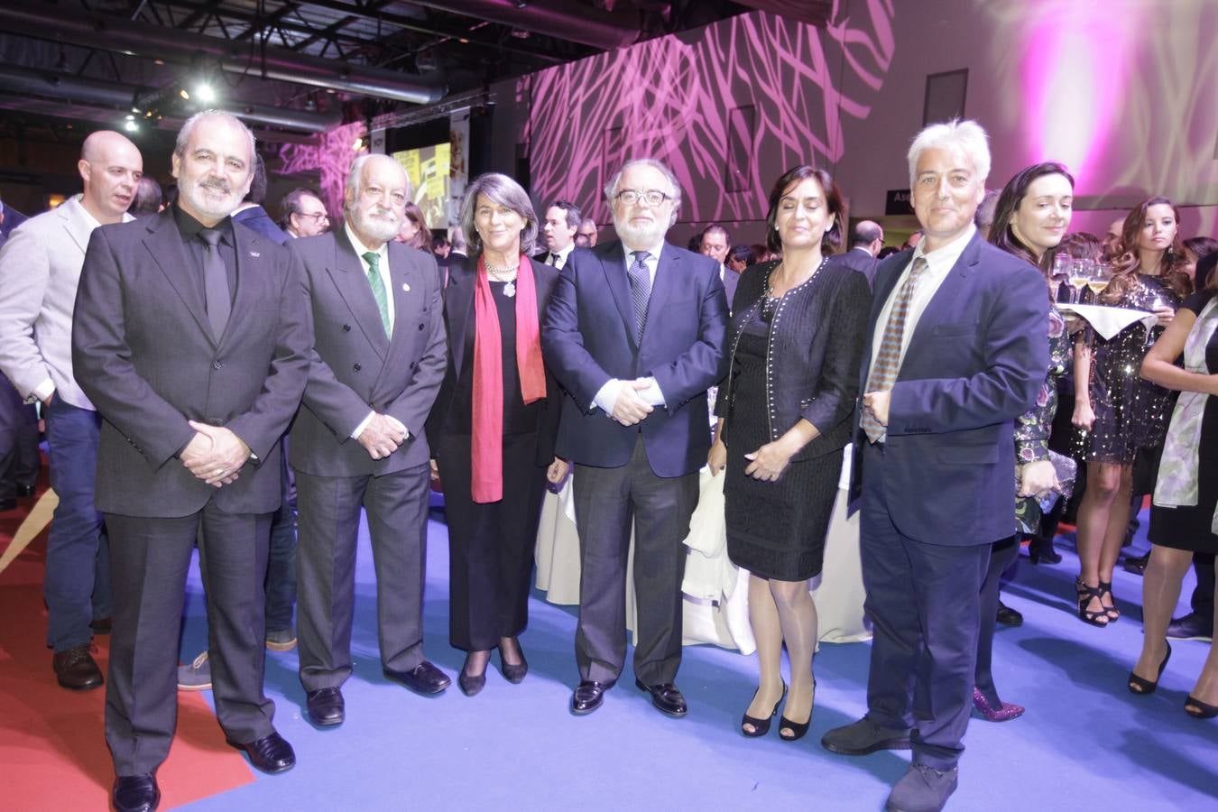 Después de la gala de emprega de premios, todos los invitados puedieron disfrutar de un agradable cóctel.