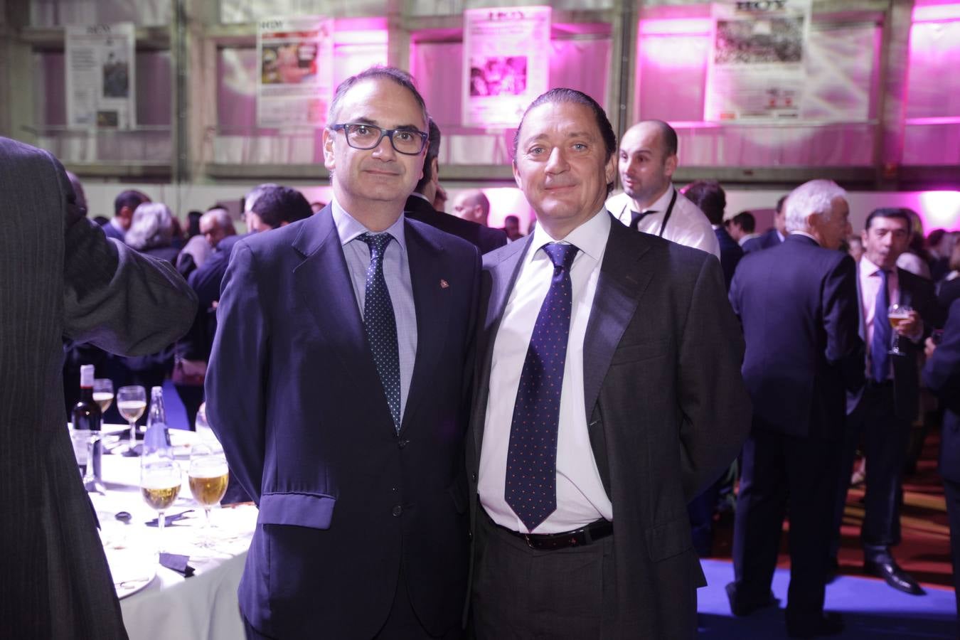 Después de la gala de emprega de premios, todos los invitados puedieron disfrutar de un agradable cóctel.