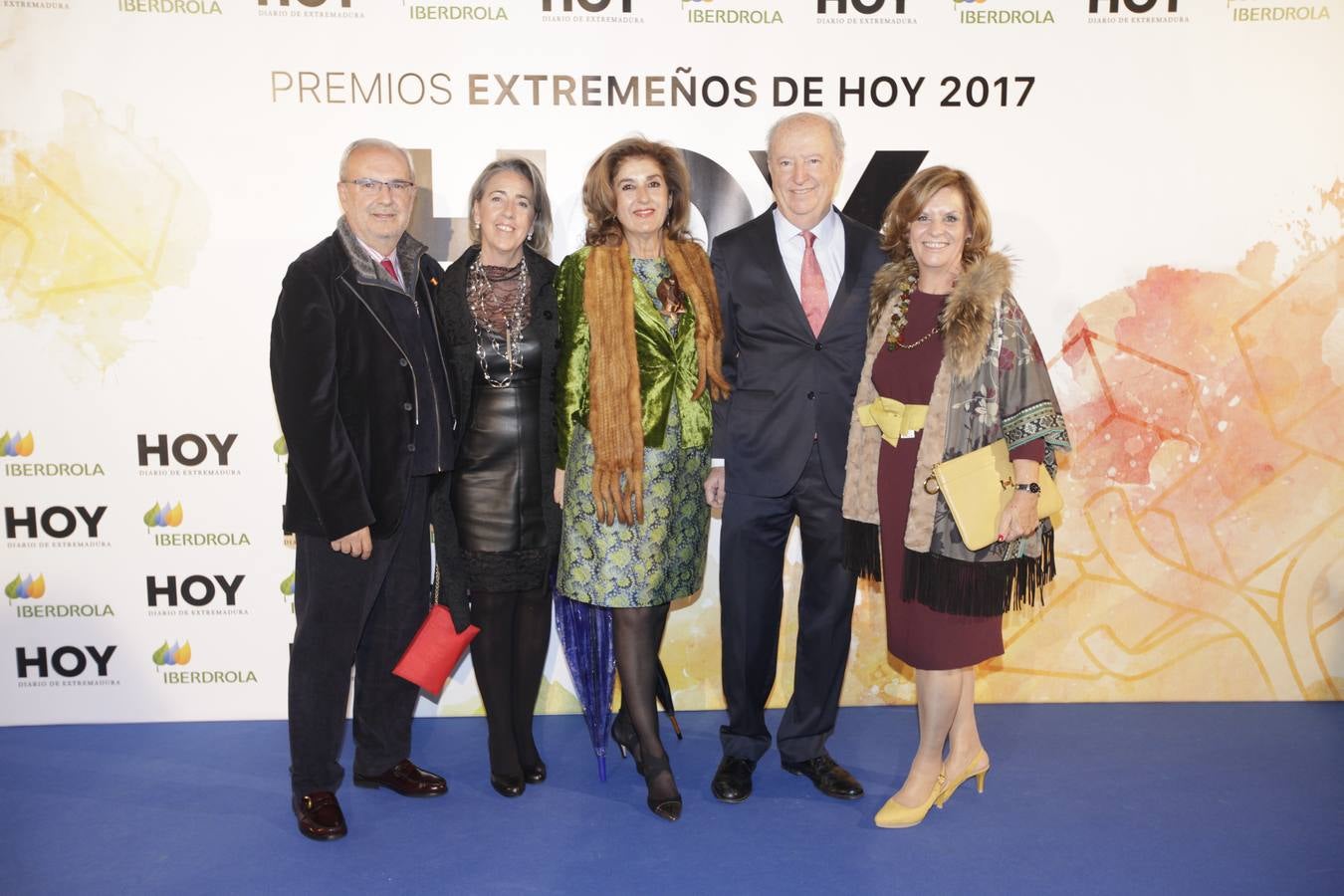 Los invitados que asistieron a la gala de Extremeños de HOY, posaron en el photocall 