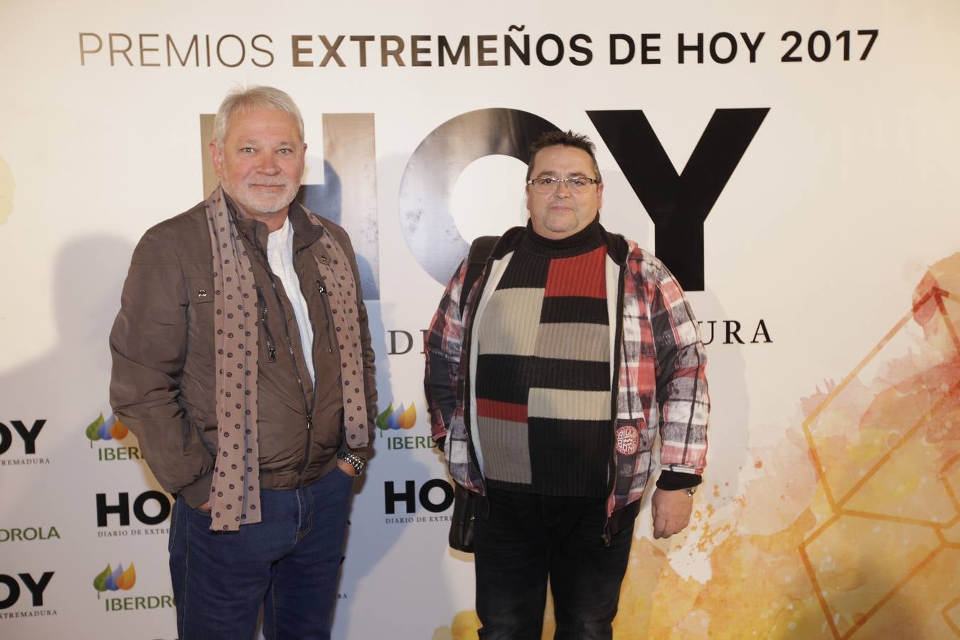 Los invitados que asistieron a la gala de Extremeños de HOY, posaron en el photocall 