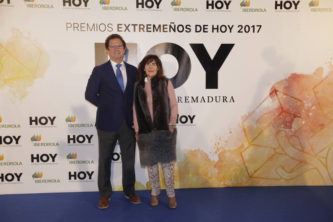 Los invitados que asistieron a la gala de Extremeños de HOY, posaron en el photocall 