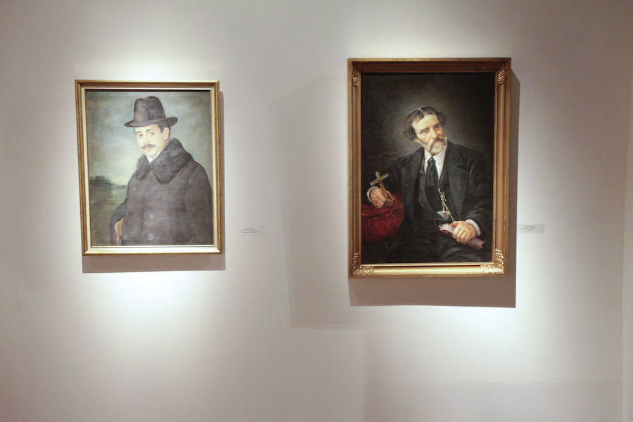 Pertenecen a la Fundación Caja Extremadura y se trata de obras de Bermudo, Sánchez-Varona o Hermoso, entre otros