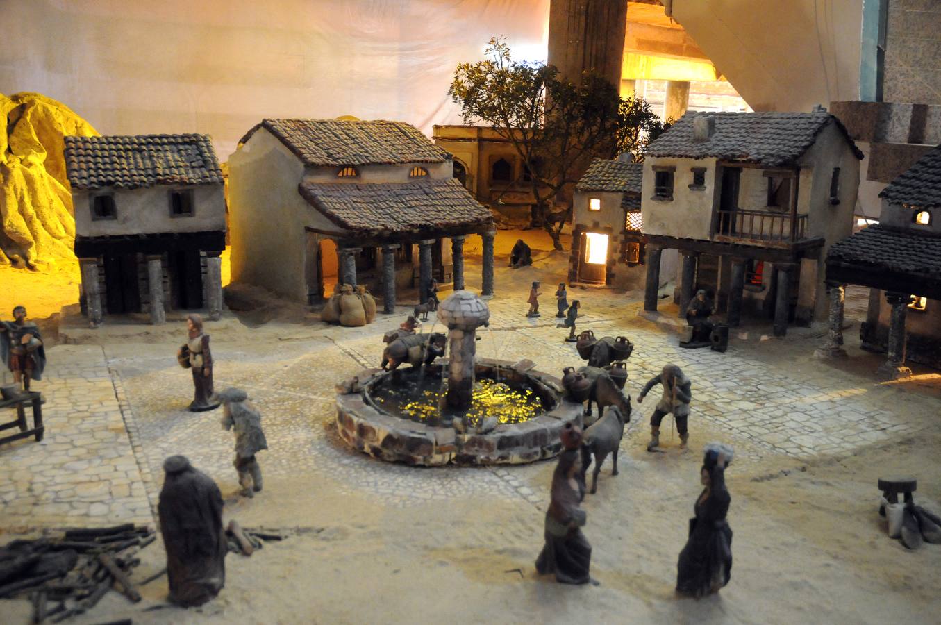 el Belén de la Asociacion de Belenistas se puede visitar en el Centro Cultural Alcazaba (Mérida)