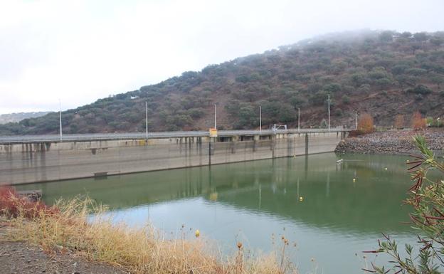 Una nueva presa de 14 hectómetros solucionará la escasez de agua en Tentudía