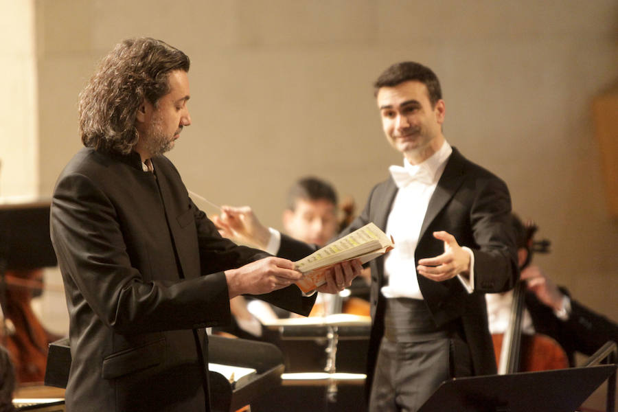 240 cantantes aficionados de ocho coros de la región colaboran en la interpretación de 'El Mesías' de Hendel en Cáceres