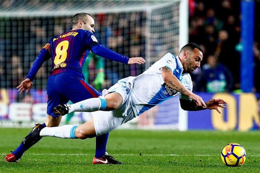 El conjunto azulgrana se deshizo con facilidad del cuadro gallego con la mirada puesta en el clásico de la próxima jornada.