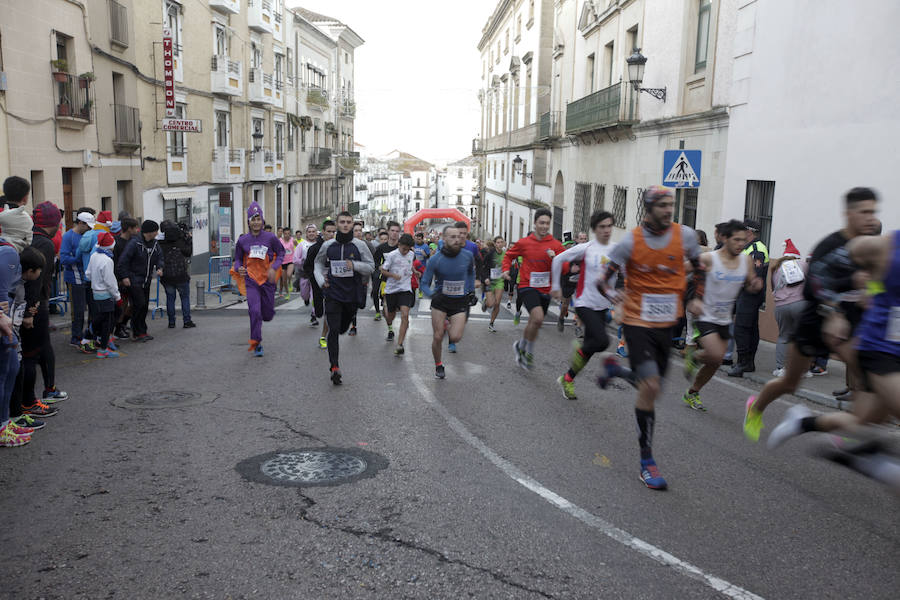 La prueba comenzó en la Plaza Mayor y recorrió las calles de Cáceres hasta llegar a la avenida de España
