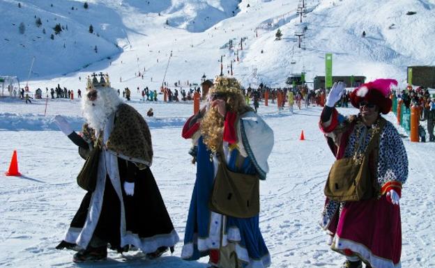 Los Reyes Magos, en la estación de Leitariegos