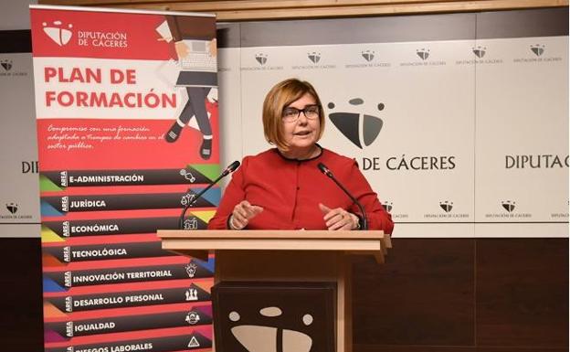 2.152 empleados públicos se formarán en cursos de la Diputación de Cáceres