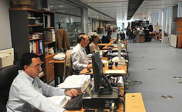 Funcionarios de la Junta en Mérida:: HOY