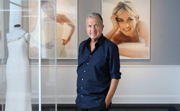 Mario Testino.