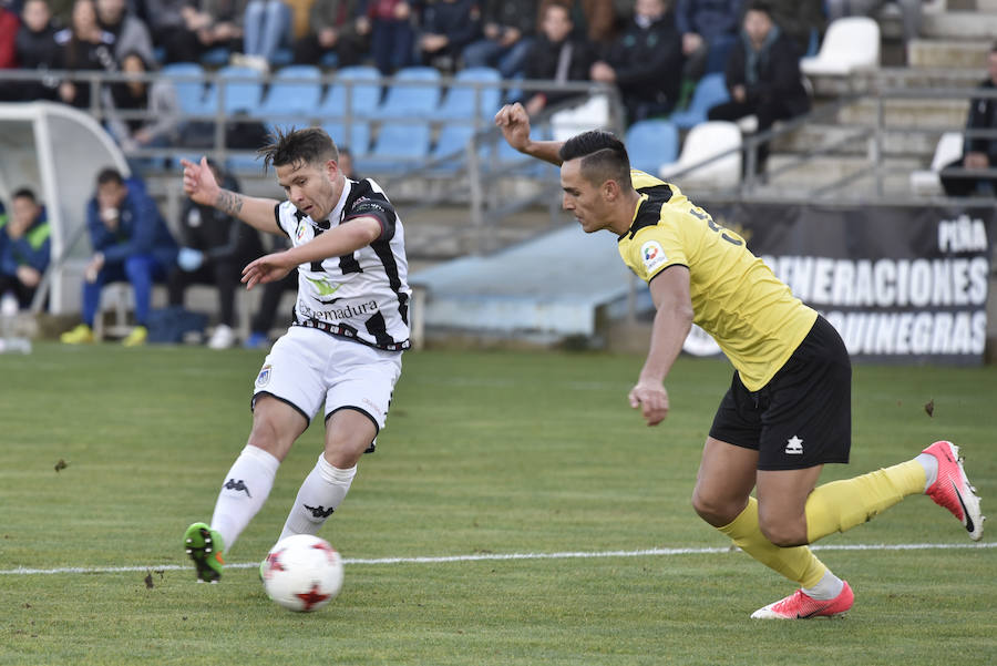 Guzmán, Álex Rubio y Fran Morante muestran el camino de la salvación ante el Écija