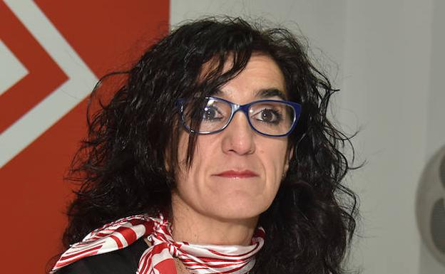 Nuria López se presenta para liderar el PSOE de Plasencia